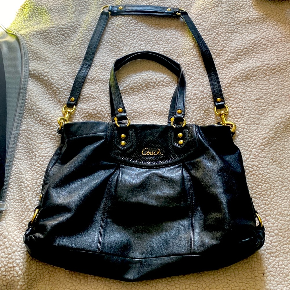 Coach Leather Bag/Purse